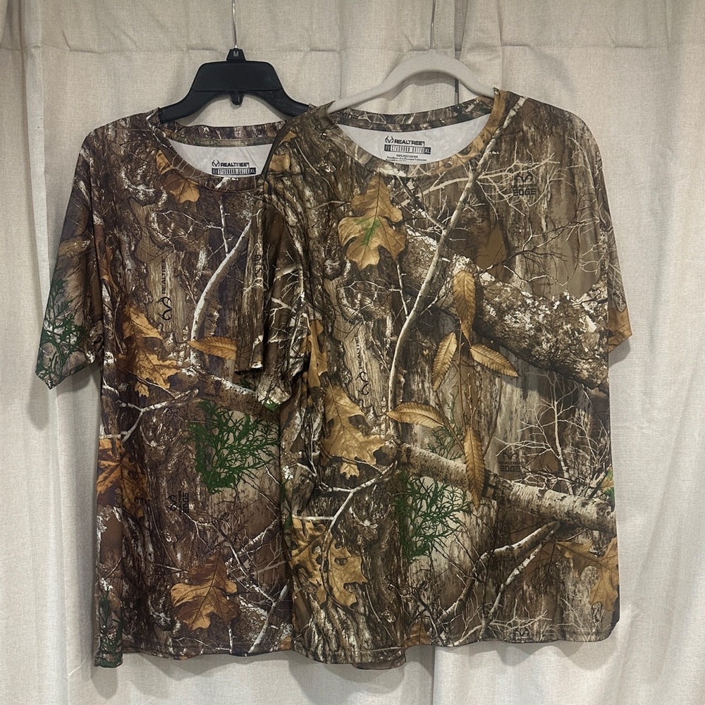 2 RealTree Camo Short Sleeve T-Shirts